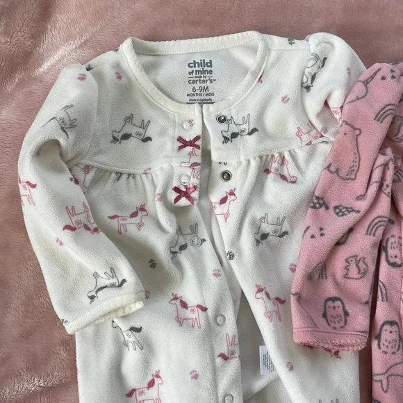 Carter’s 6-9 Month Girl Fleece Pajamas - Picture 4 of 5